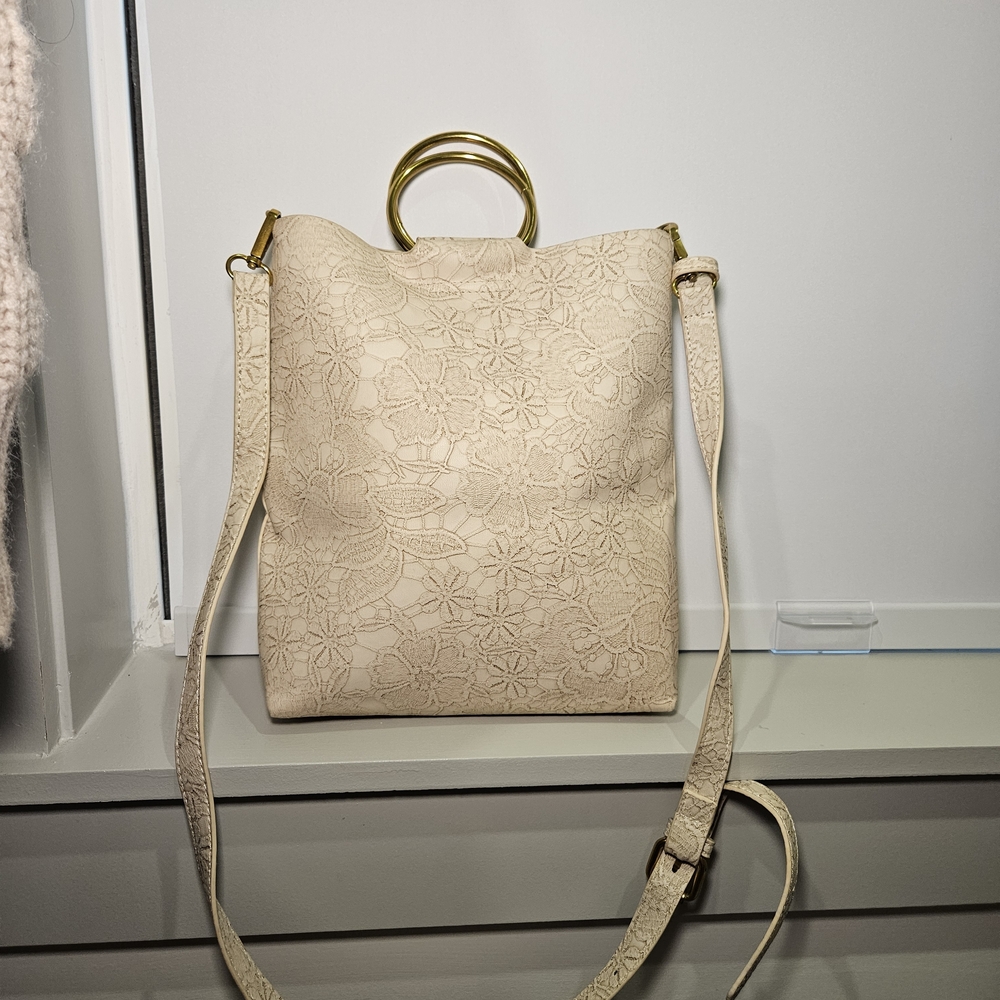 Elegant Cream Floral Embossed Handbag